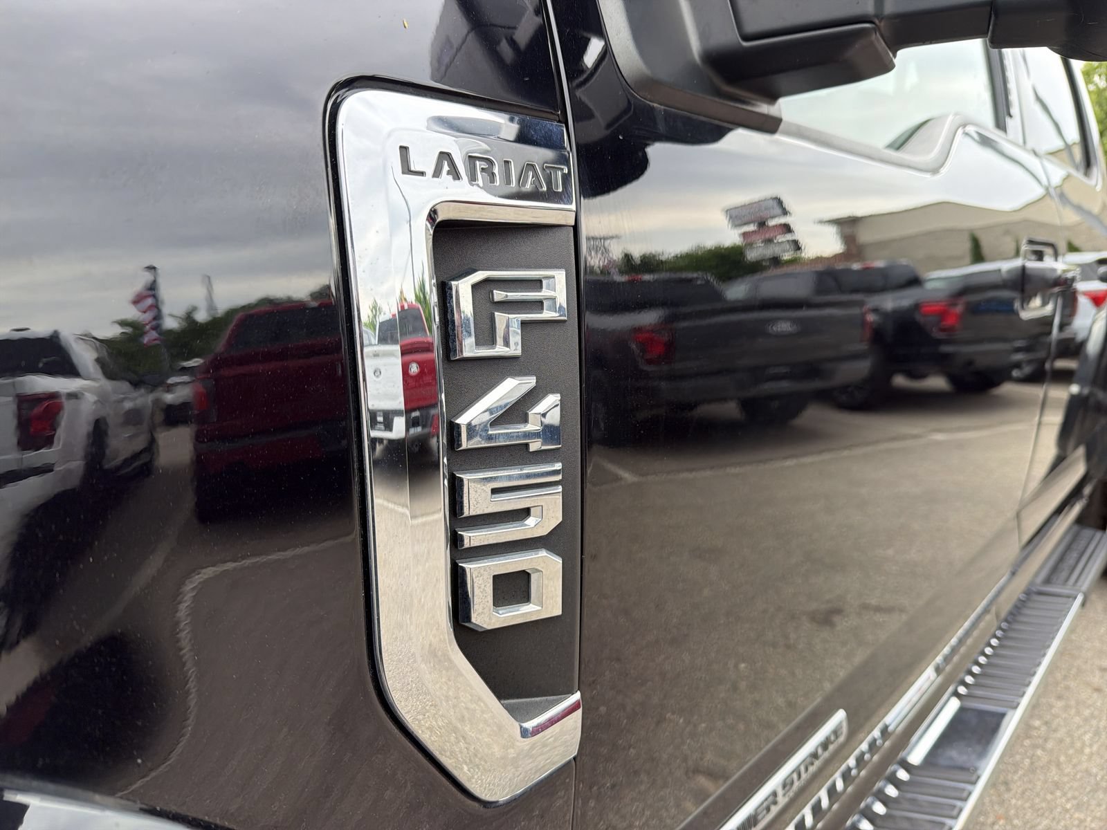 Used 2021 Ford F450 Lariat w/ Lariat Ultimate Package AWD/4WD image 18