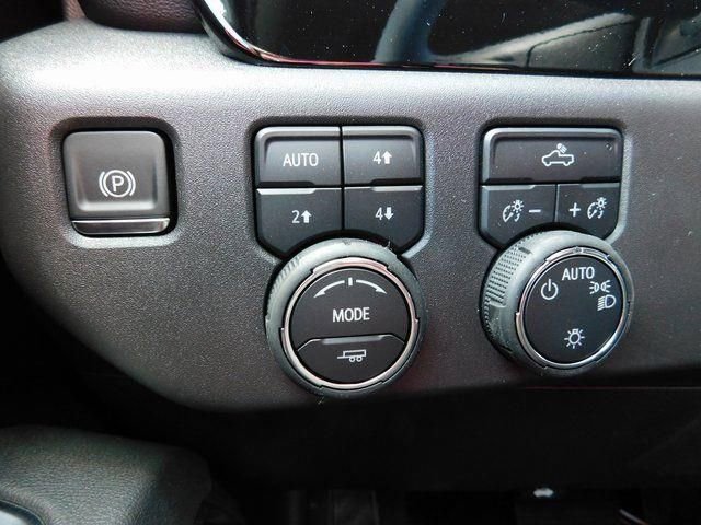 New 2025 Chevrolet Silverado 1500 LT w/ Z71 Off-Road Package AWD/4WD image 22