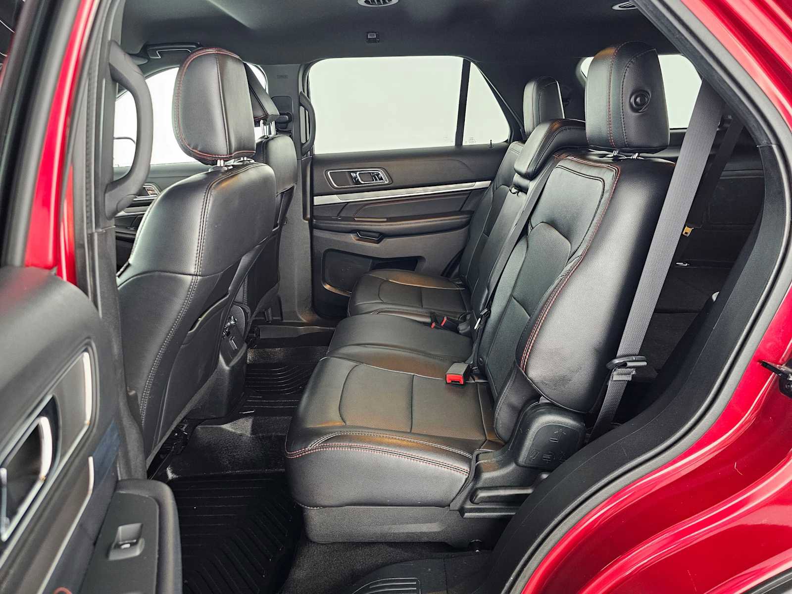 Used 2019 Ford Explorer Sport AWD/4WD image 18