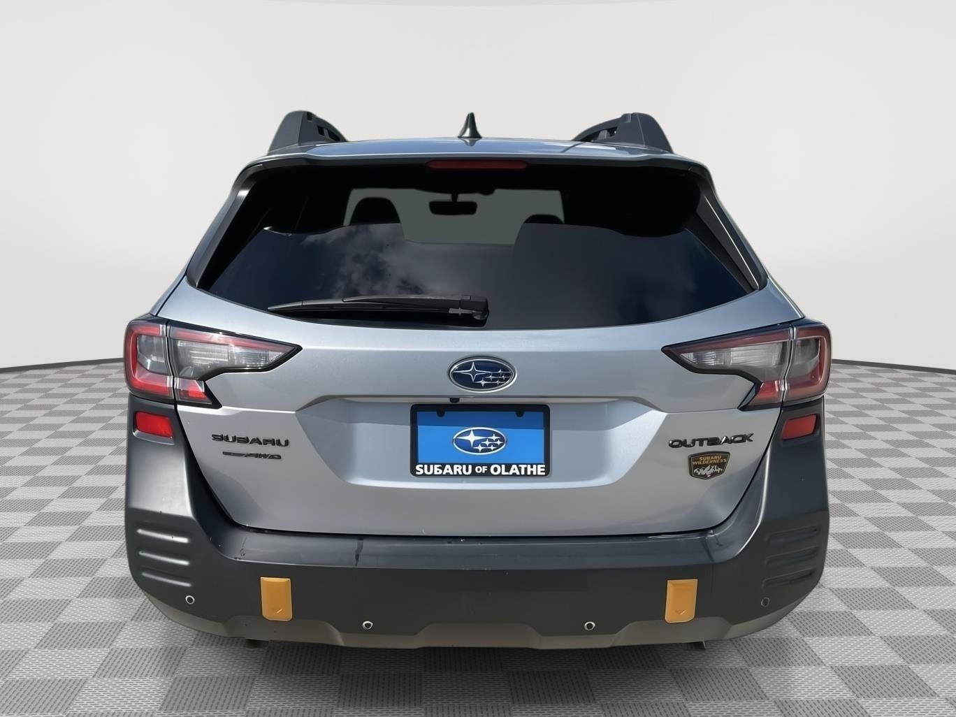 Used 2022 Subaru Outback Wilderness w/ Wilderness Package AWD/4WD image 14