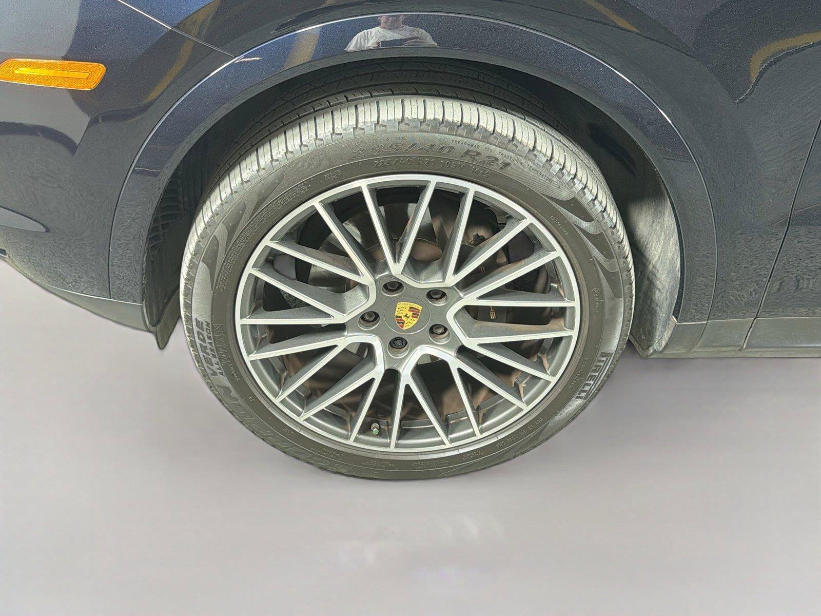 Certified 2020 Porsche Cayenne AWD/4WD image 11