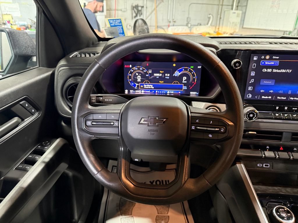 Used 2024 Chevrolet Colorado Trail Boss AWD/4WD image 8