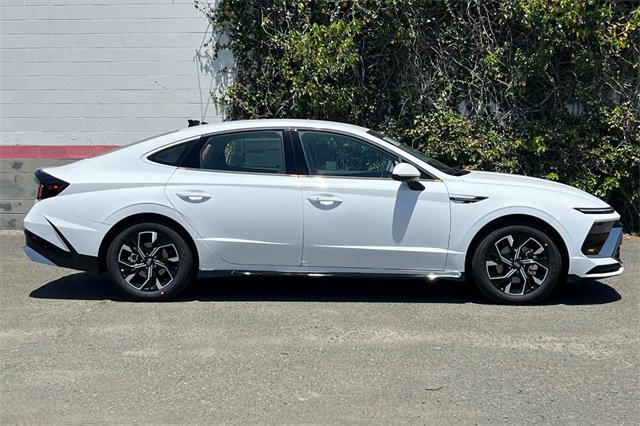 New 2025 Hyundai Sonata SEL image 5