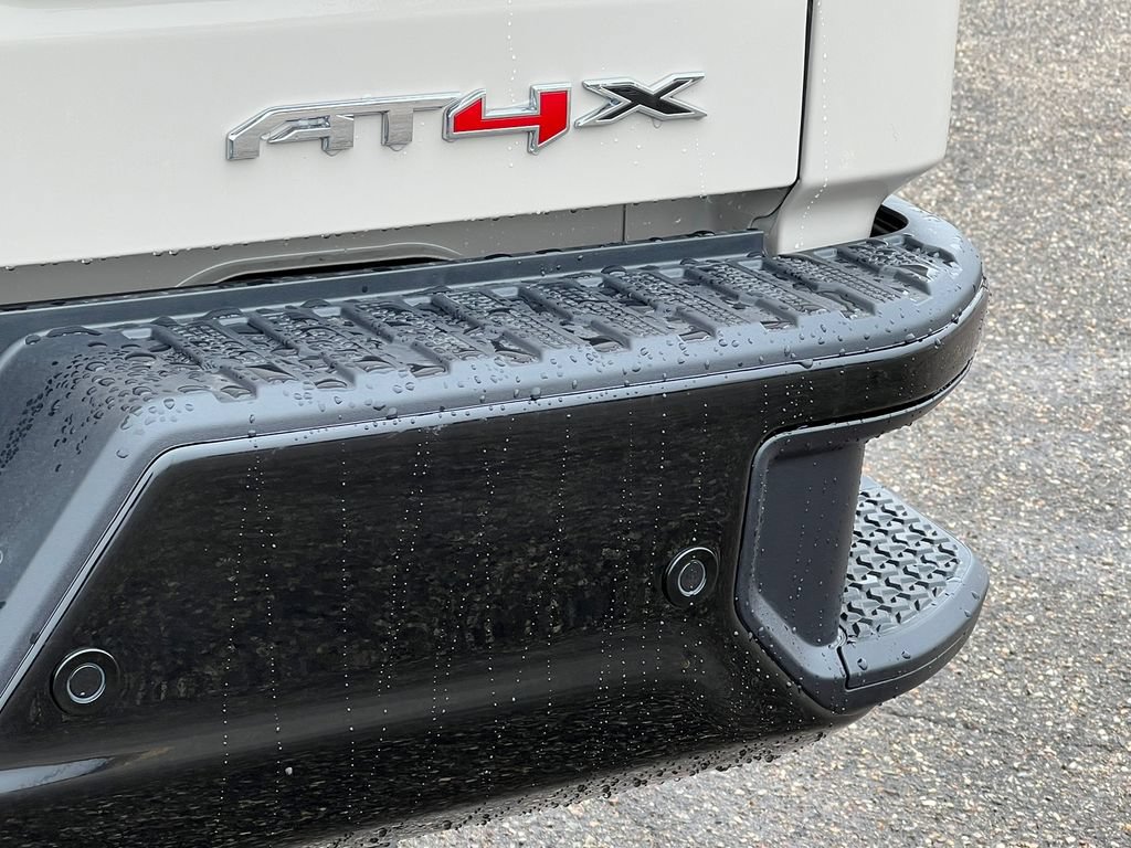 New 2026 GMC Sierra 1500 AT4X AWD/4WD image 17