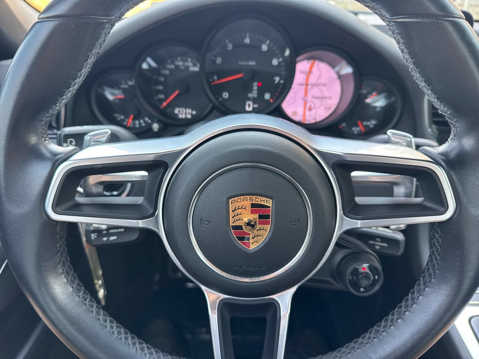 Used 2017 Porsche 911 Carrera RWD image 21
