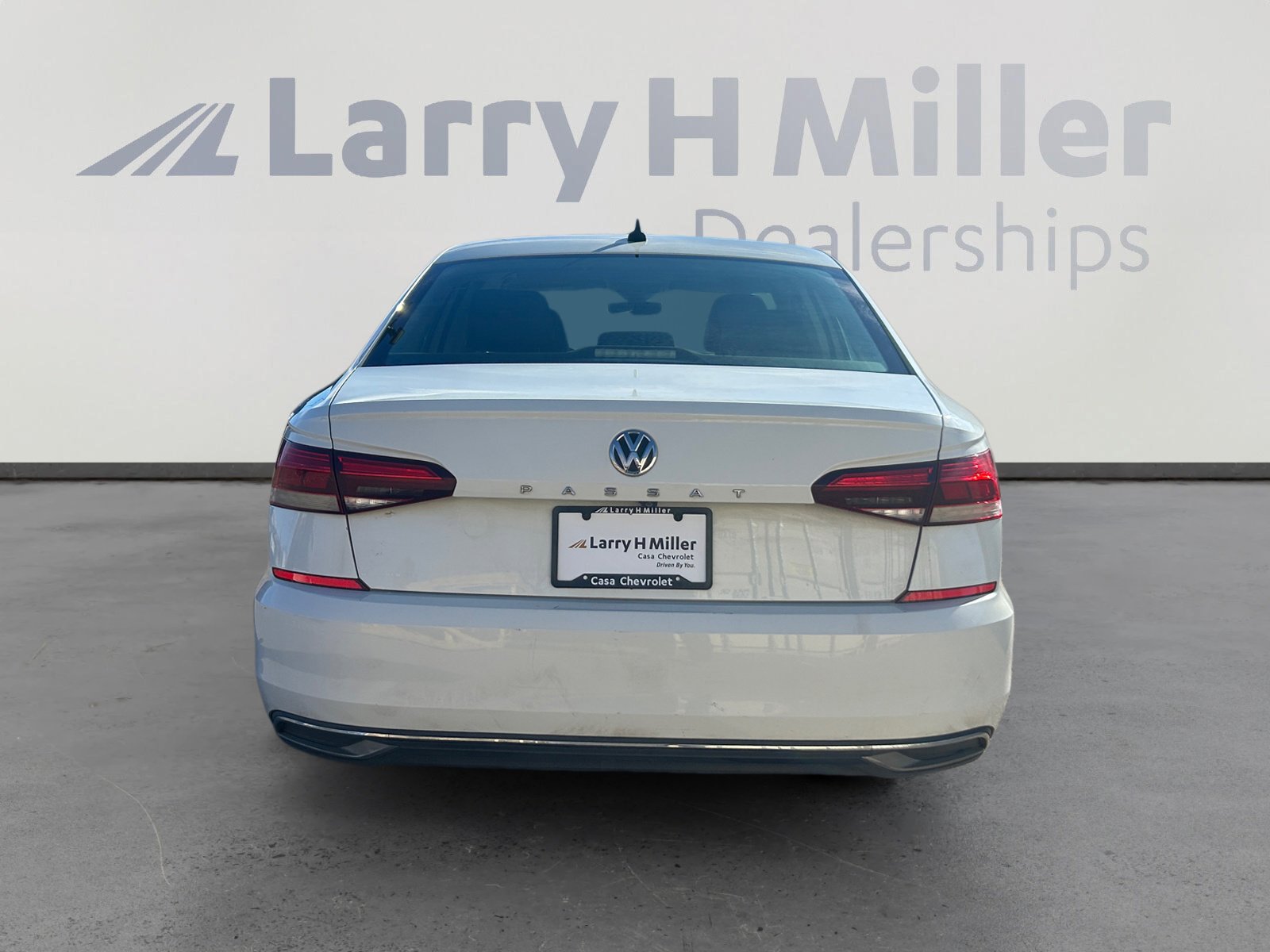 Used 2020 Volkswagen Passat 2.0T SE image 4