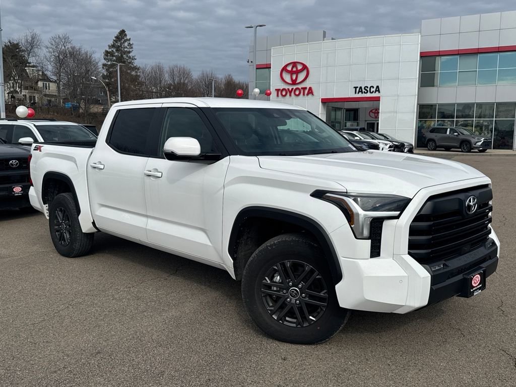 Used 2024 Toyota Tundra SR5 w/ SR5 Convenience Package image 1