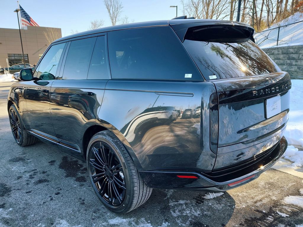 New 2026 Land Rover Range Rover SE image 12
