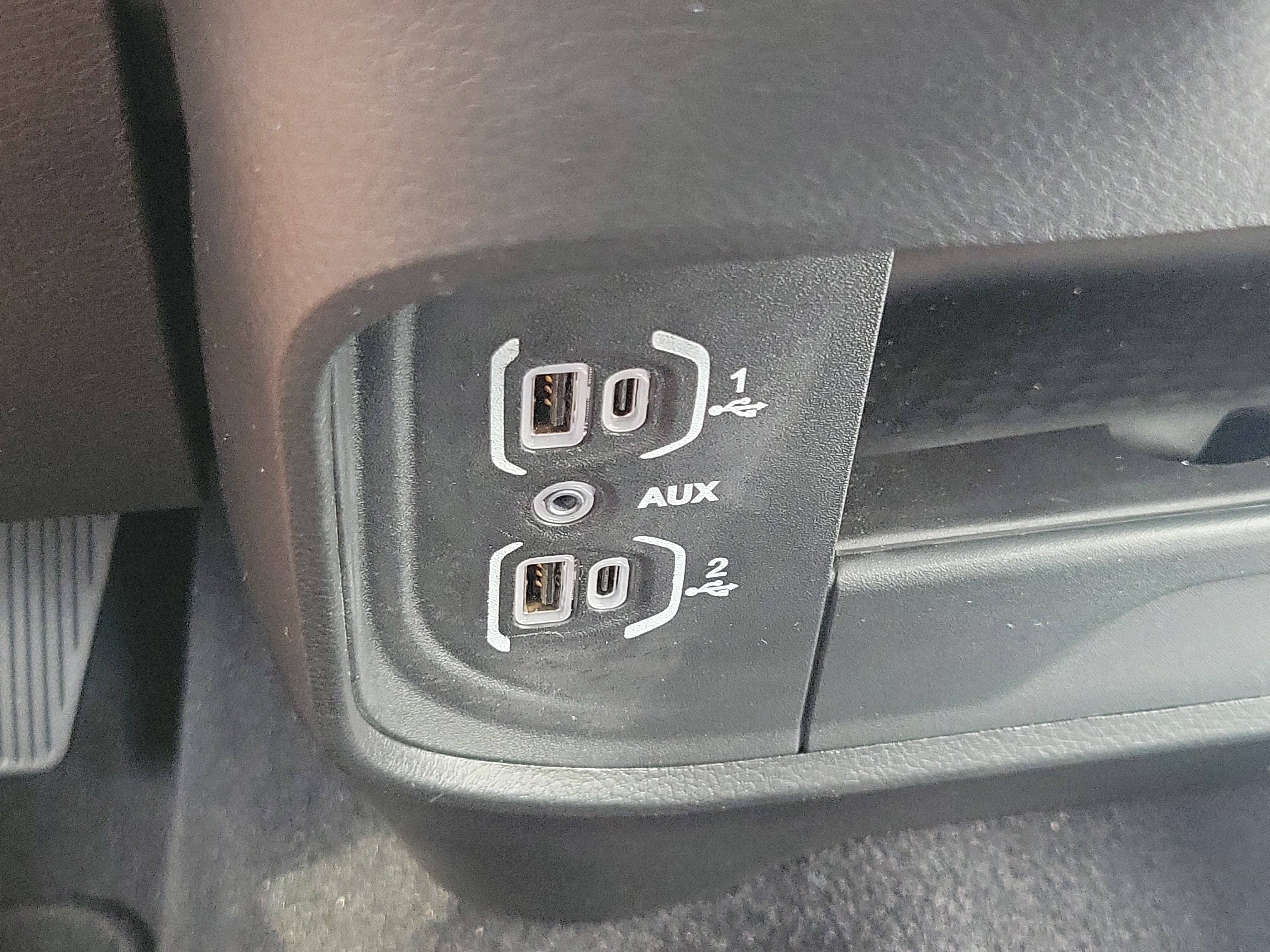 Used 2026 RAM 2500 Big Horn AWD/4WD image 22