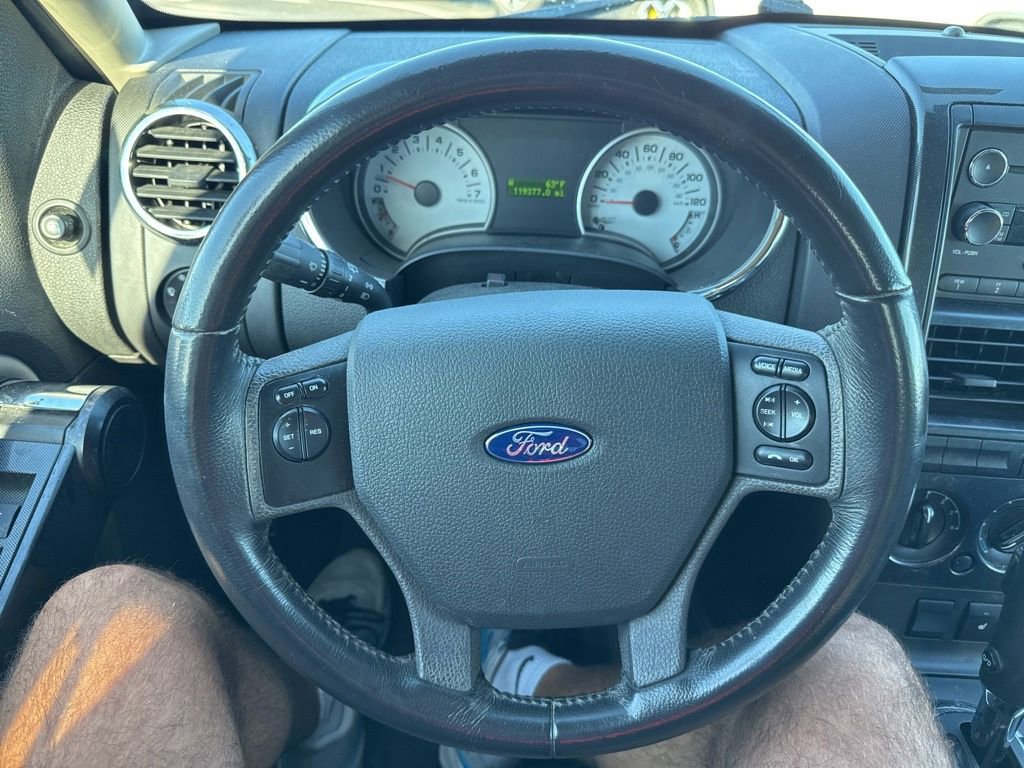 Used 2008 Ford Explorer Sport Trac Limited AWD/4WD image 21