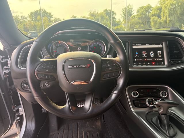 Used 2020 Dodge Challenger R/T Scat Pack RWD image 17