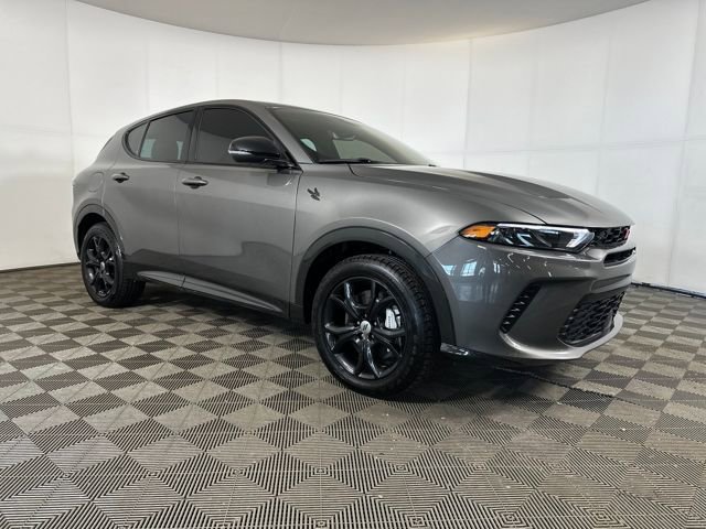 Used 2024 Dodge Hornet R/T w/ R/T Blacktop Package image 2