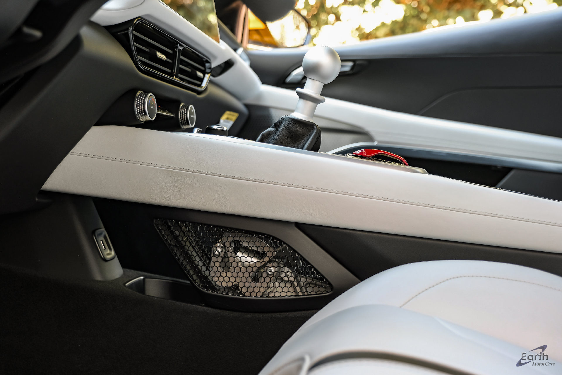 Used 2025 Lotus Emira RWD image 68