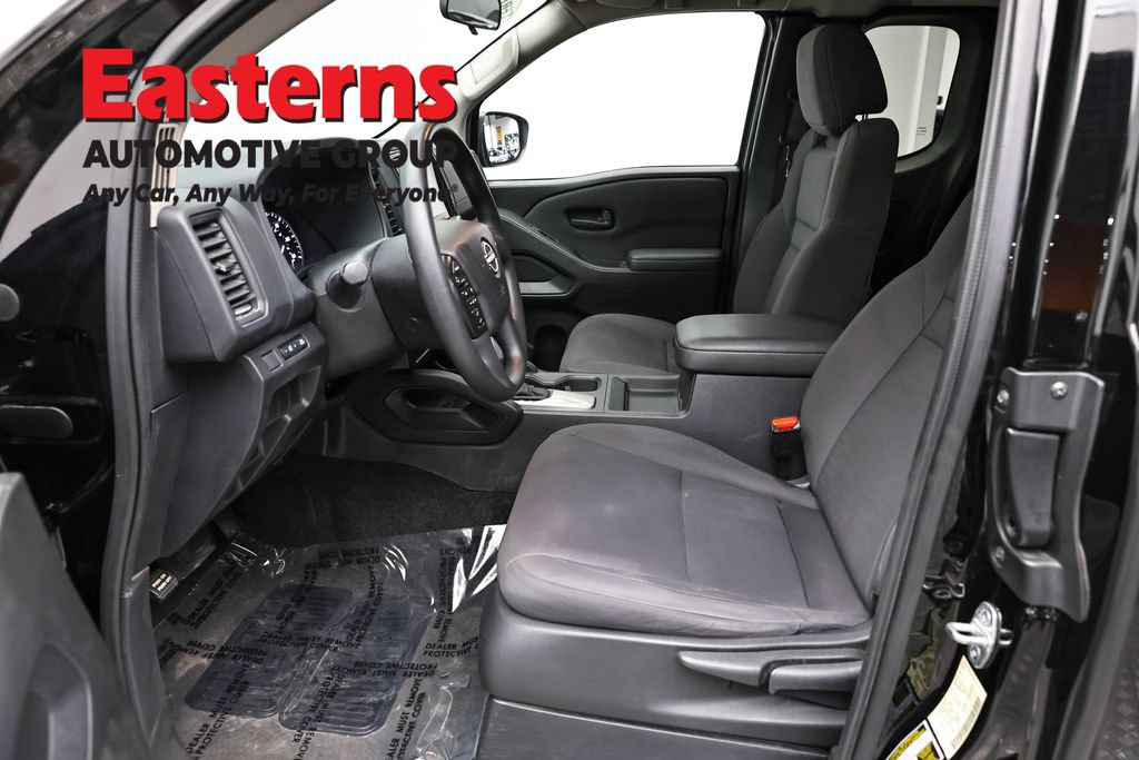 Used 2022 Nissan Frontier S RWD image 15