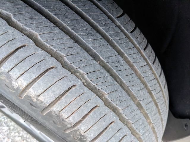 Used 2021 GMC Terrain SLT image 35