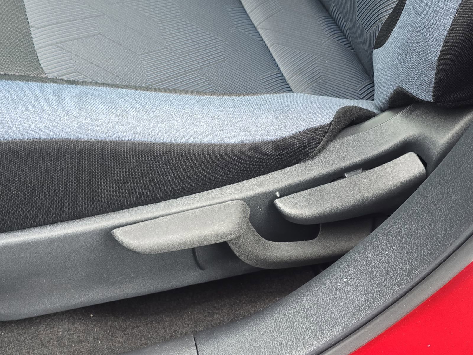 New 2025 Nissan Versa SV w/ Trunk Package image 13