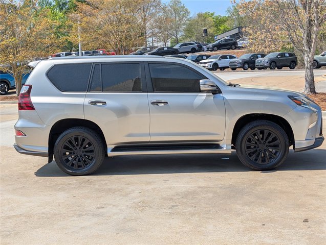 Used 2022 Lexus GX 460 Luxury w/ Sport Design Package AWD/4WD image 15