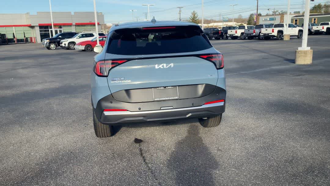 New 2026 Kia Sportage S image 10