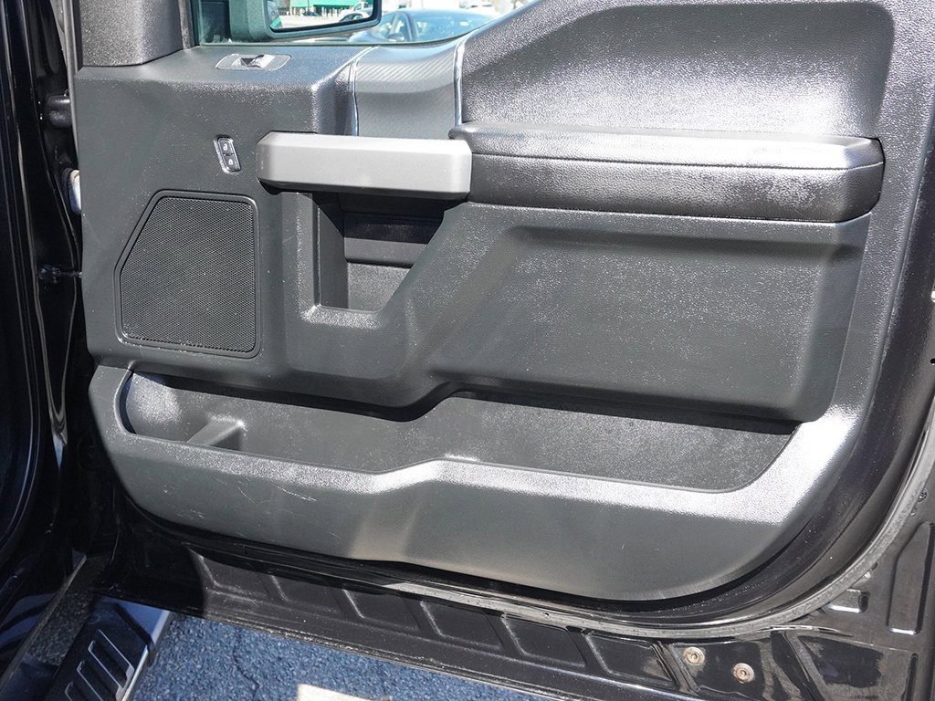 Used 2019 Ford F150 XLT w/ Equipment Group 302A Luxury image 21