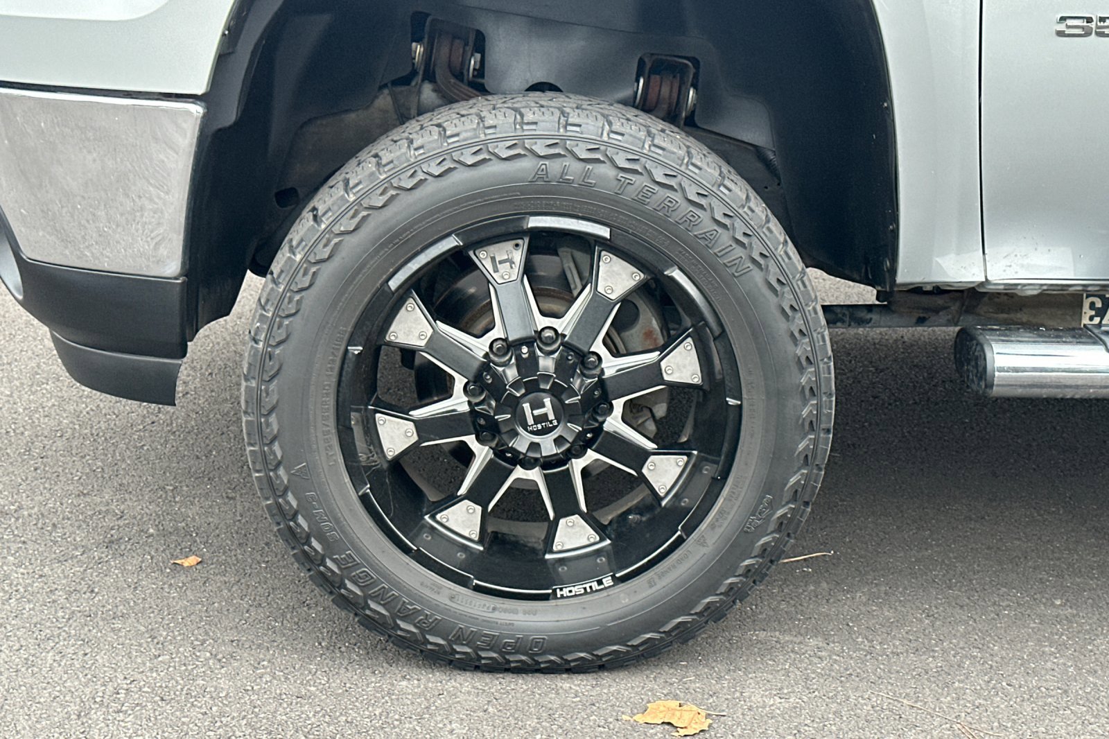 Used 2014 GMC Sierra 3500 SLT w/ SLT Convenience Package image 36