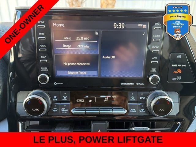 Used 2022 Toyota Highlander LE FWD image 18