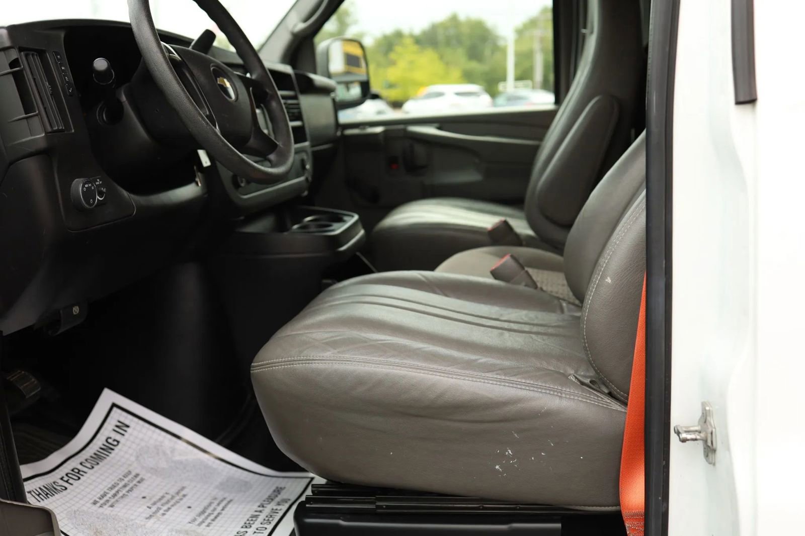 Used 2013 Chevrolet Express 2500 image 18
