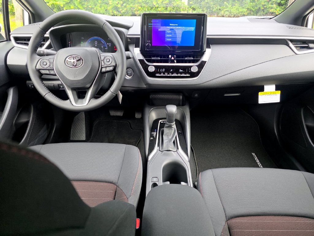 New 2027 Toyota Corolla SE FWD image 5