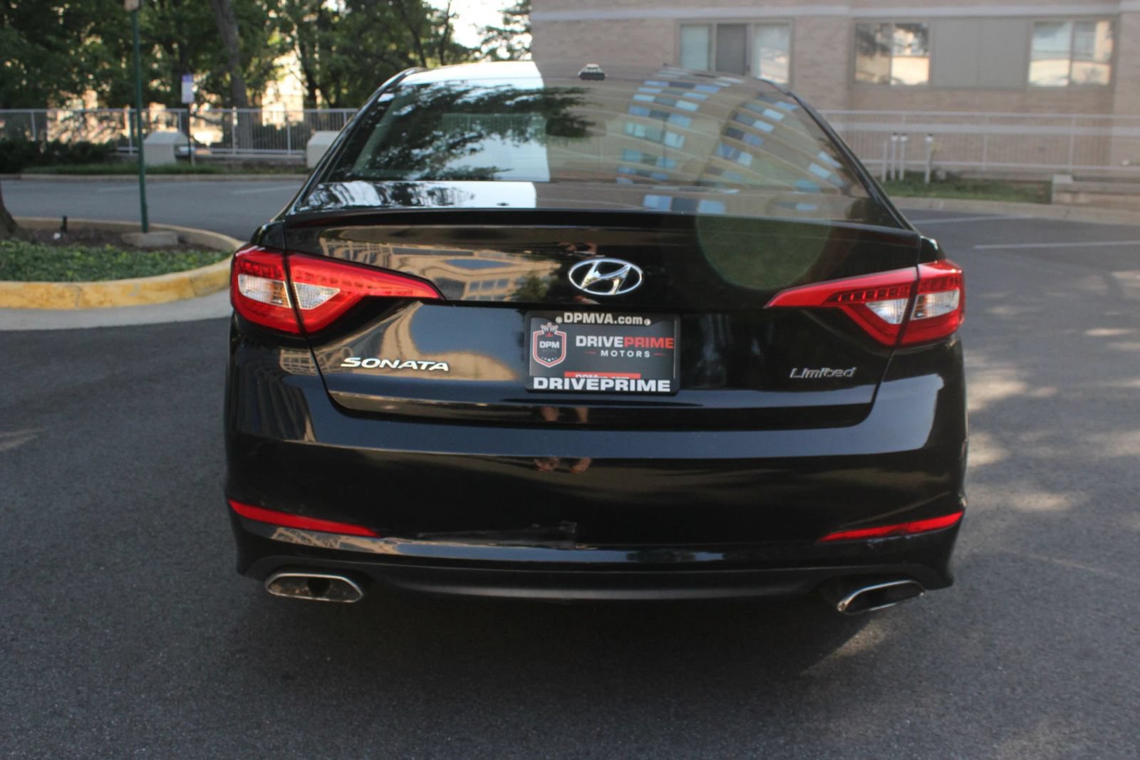 Used 2015 Hyundai Sonata Limited FWD image 8