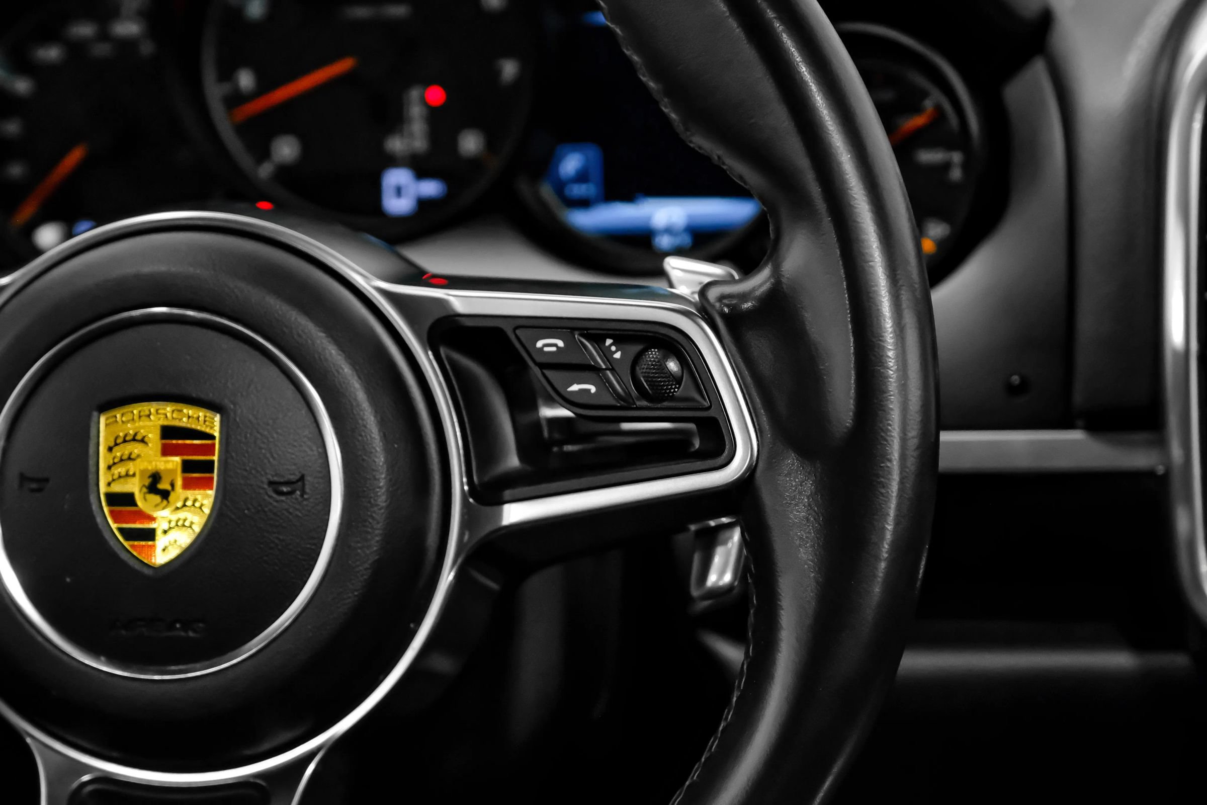 Used 2016 Porsche Cayenne AWD/4WD image 12