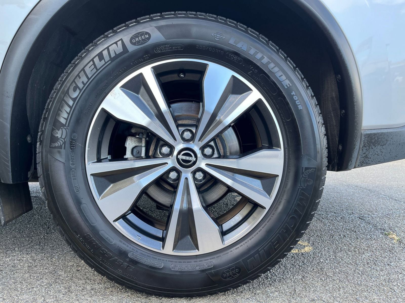 Used 2023 Nissan Murano S image 29