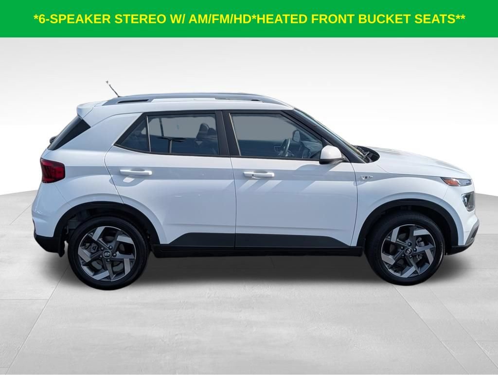 Used 2026 Hyundai Venue SEL FWD image 5