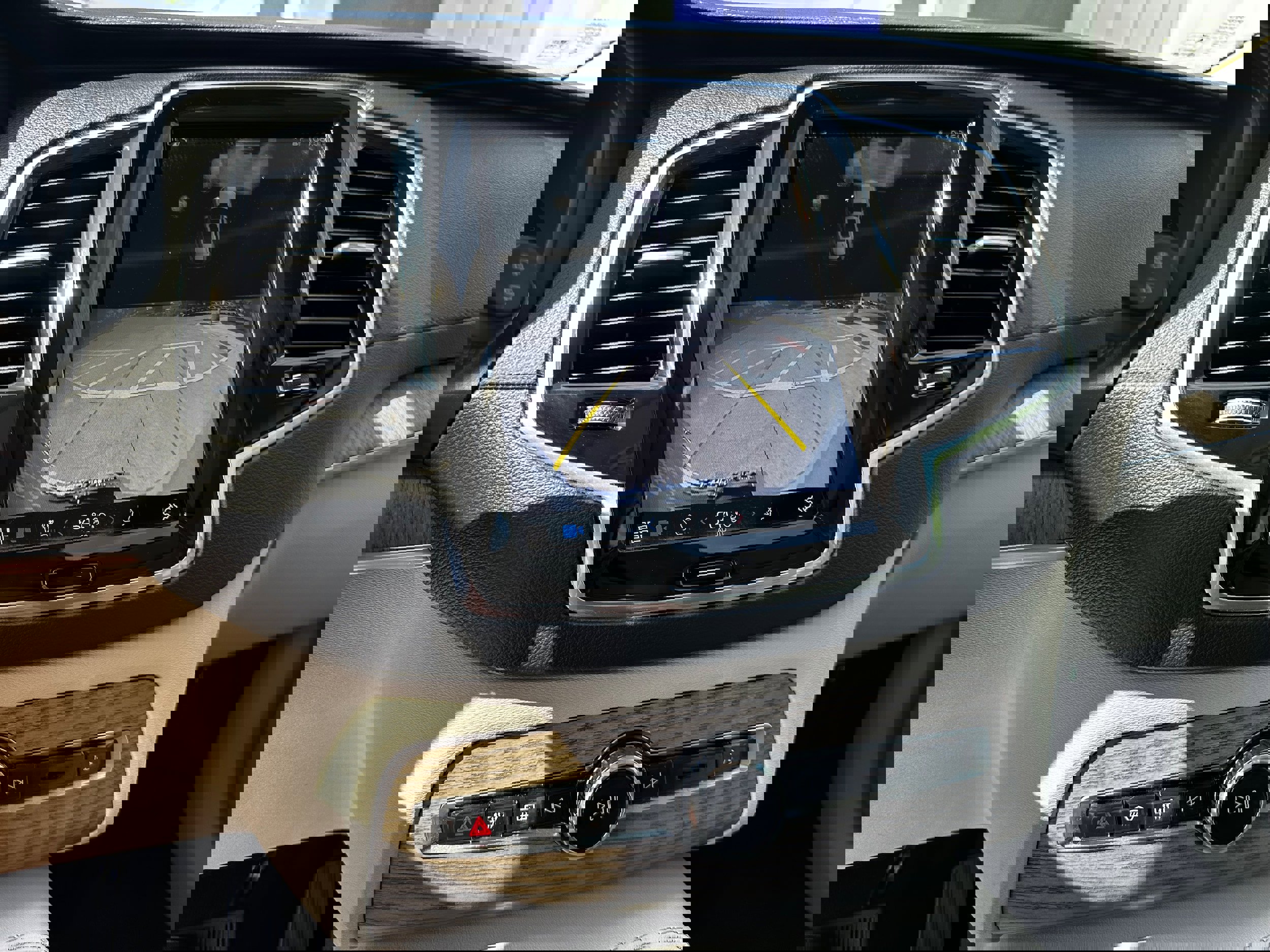 Certified 2023 Volvo XC90 B6 Ultimate image 20