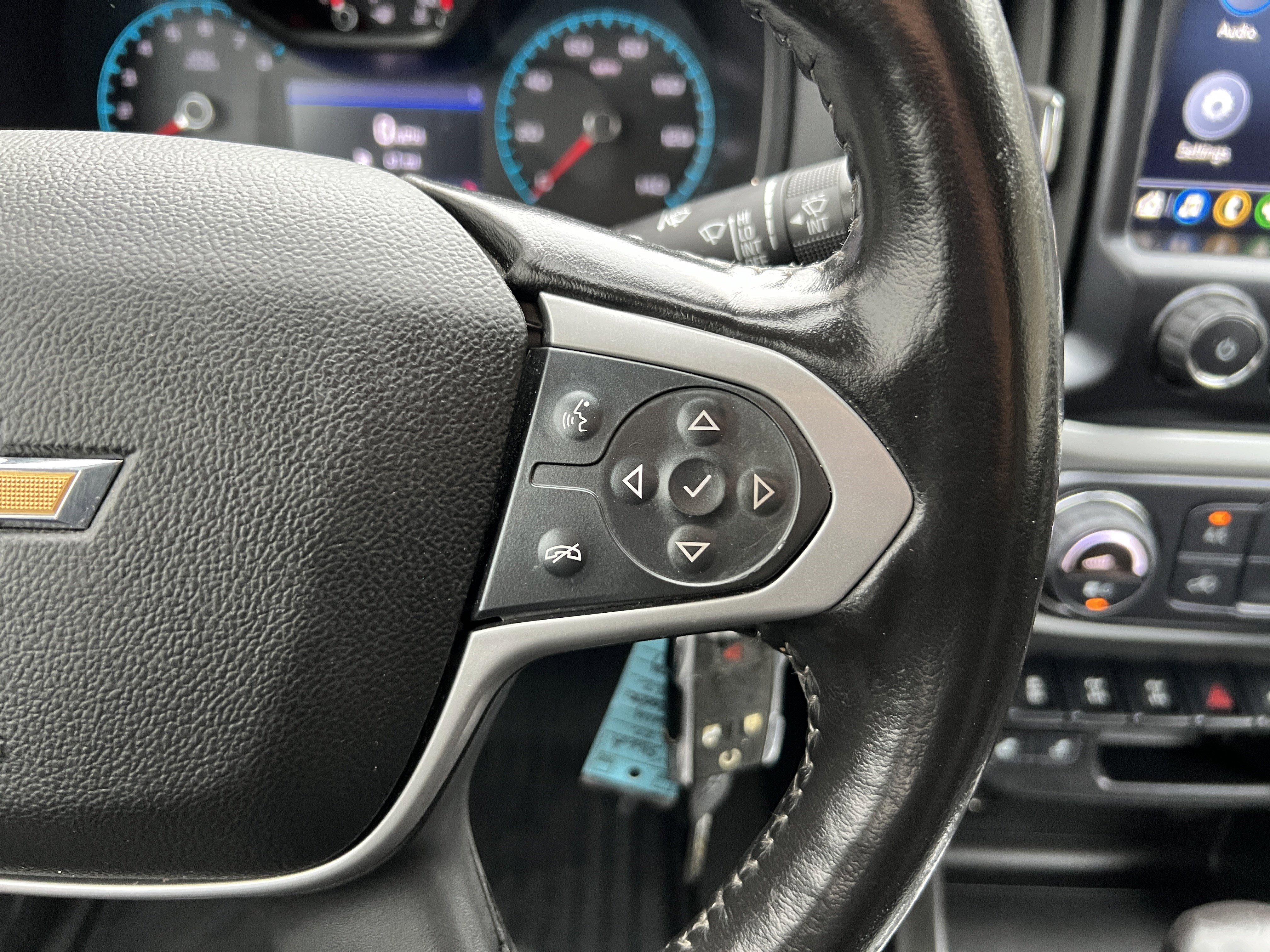 Used 2022 Chevrolet Colorado ZR2 image 23