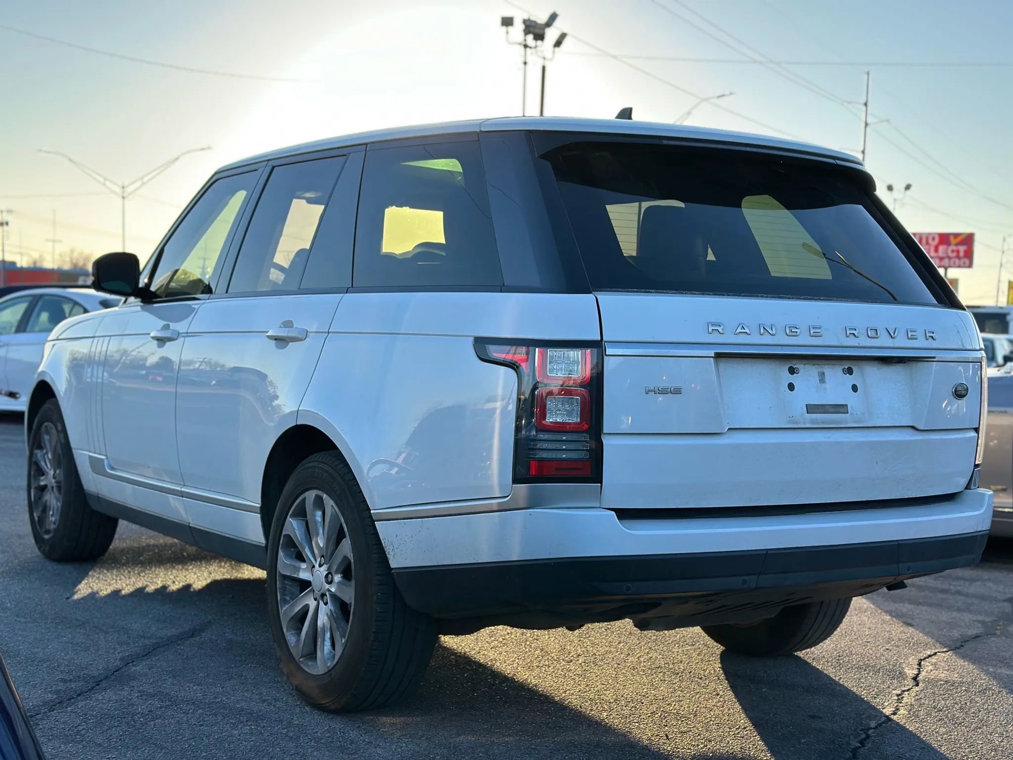 Used 2016 Land Rover Range Rover HSE AWD/4WD image 8
