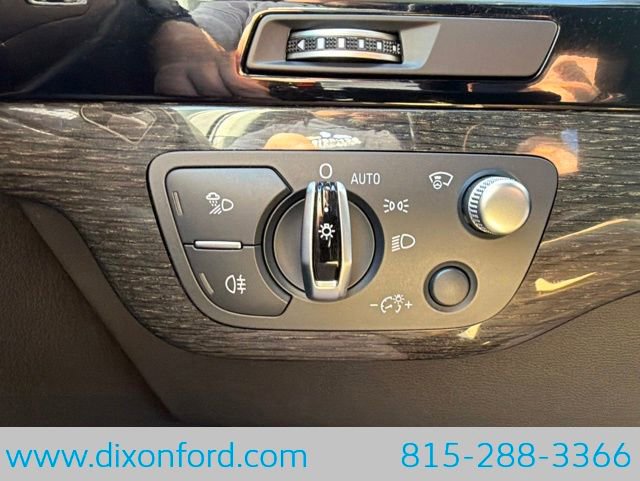 Used 2017 Audi Q7 3.0T Prestige AWD/4WD image 18