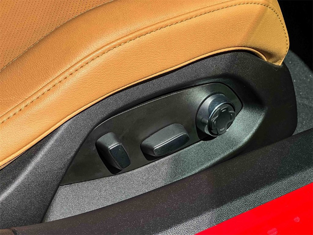 Used 2020 Chevrolet Corvette Stingray Preferred Cpe w/ 2LT Preferred Equipment Group image 20