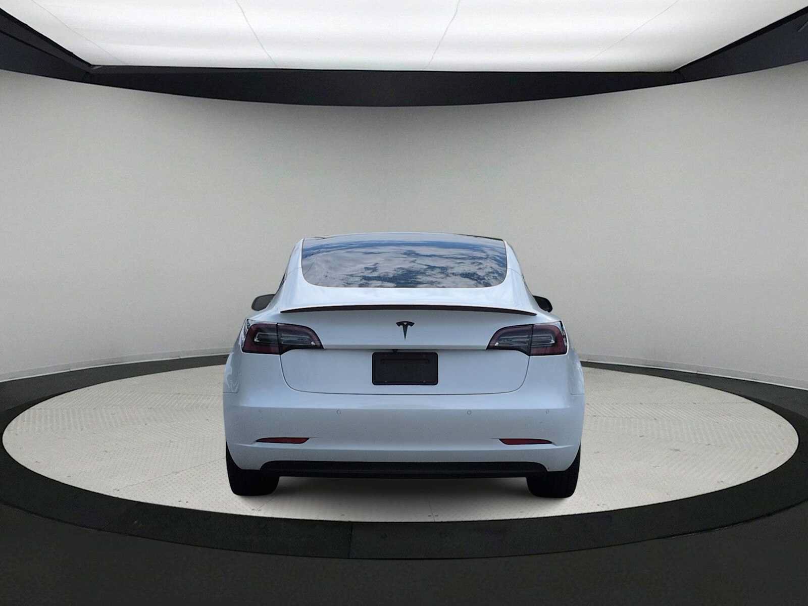 Used 2019 Tesla Model 3 Standard Range Plus RWD image 7