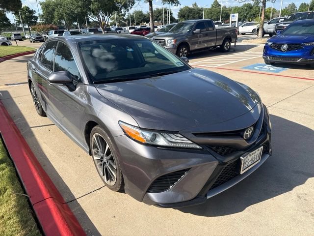 Used 2019 Toyota Camry XSE FWD image 1