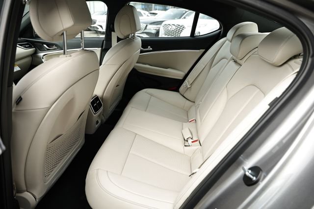 Used 2026 Genesis G70 2.5T image 23