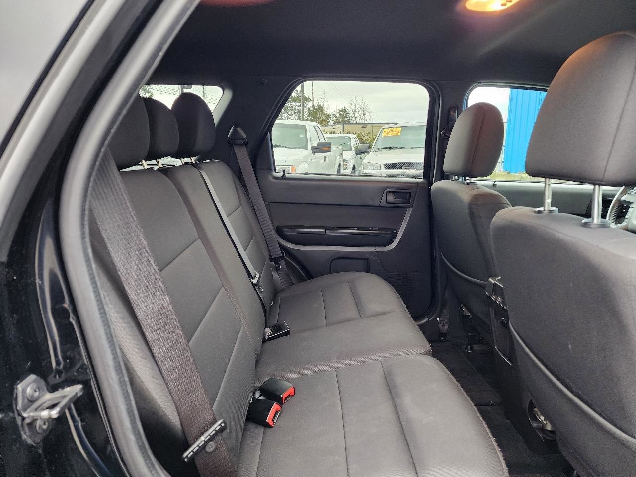 Used 2010 Ford Escape XLT image 22