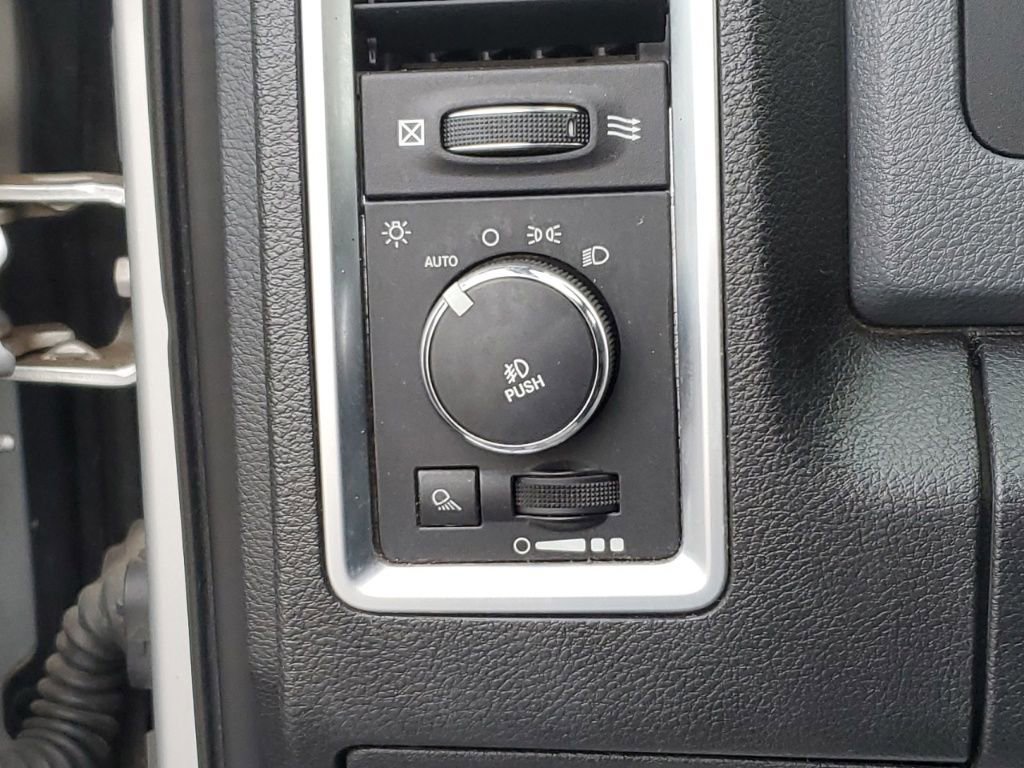 Used 2013 RAM 2500 SLT w/ HD Snow Plow Prep Group image 18