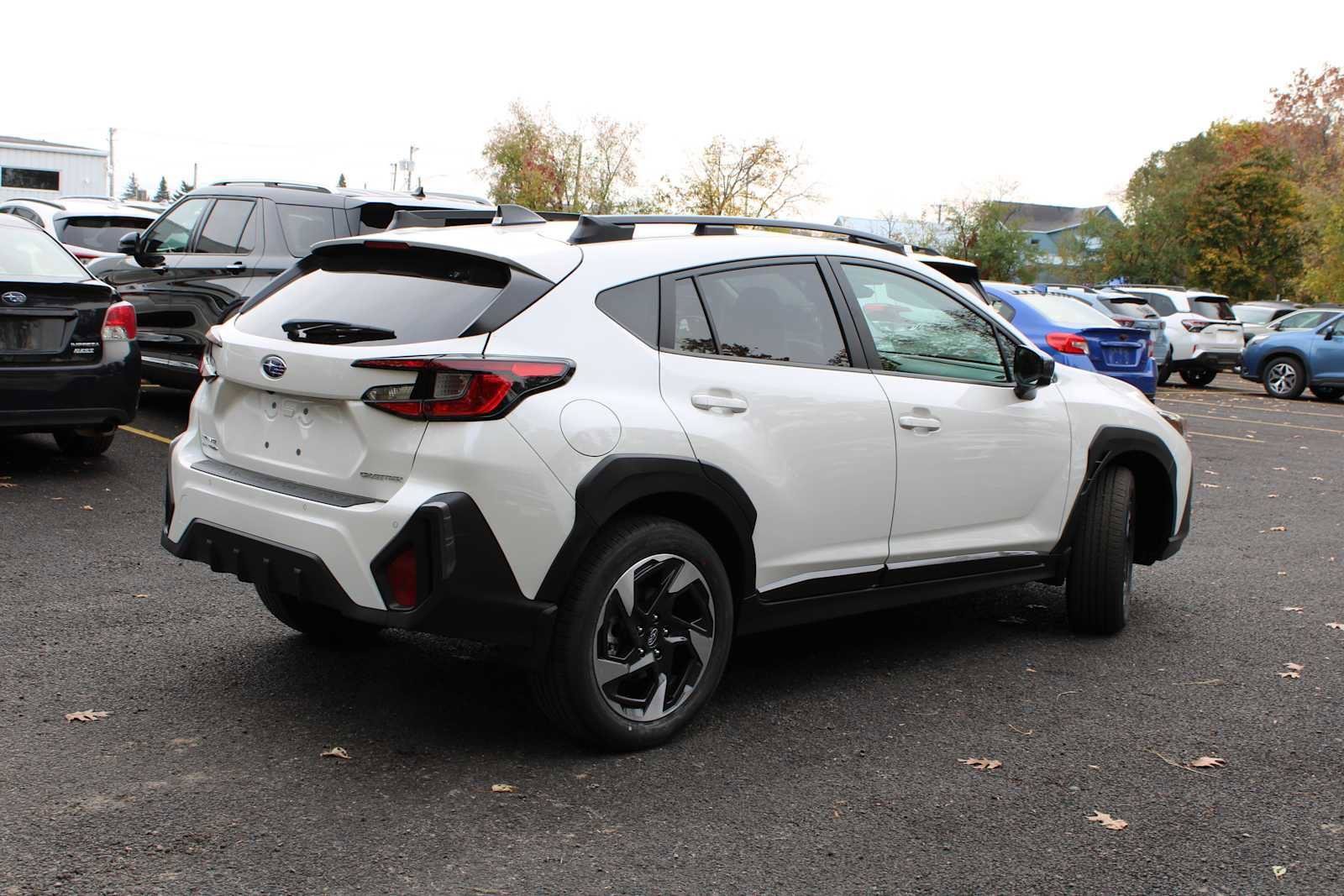New 2025 Subaru Crosstrek 2.5i Limited w/ Crosstrek Mirror Package image 11