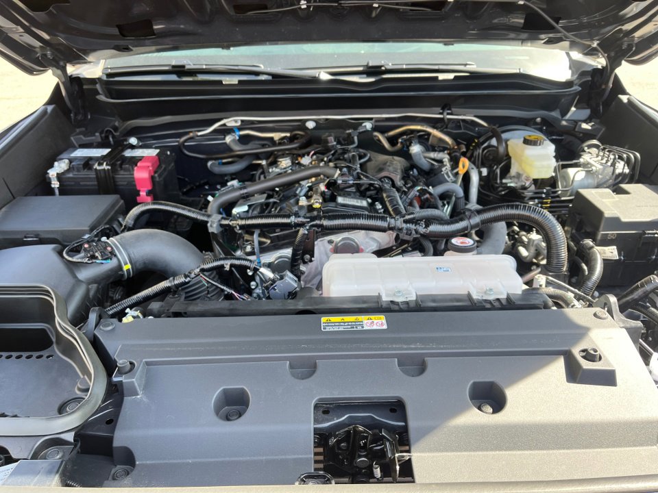 Certified 2025 Toyota Tacoma SR5 image 20
