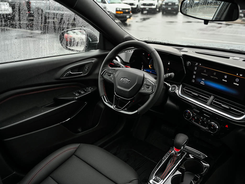 New 2026 Chevrolet Trax RS image 13