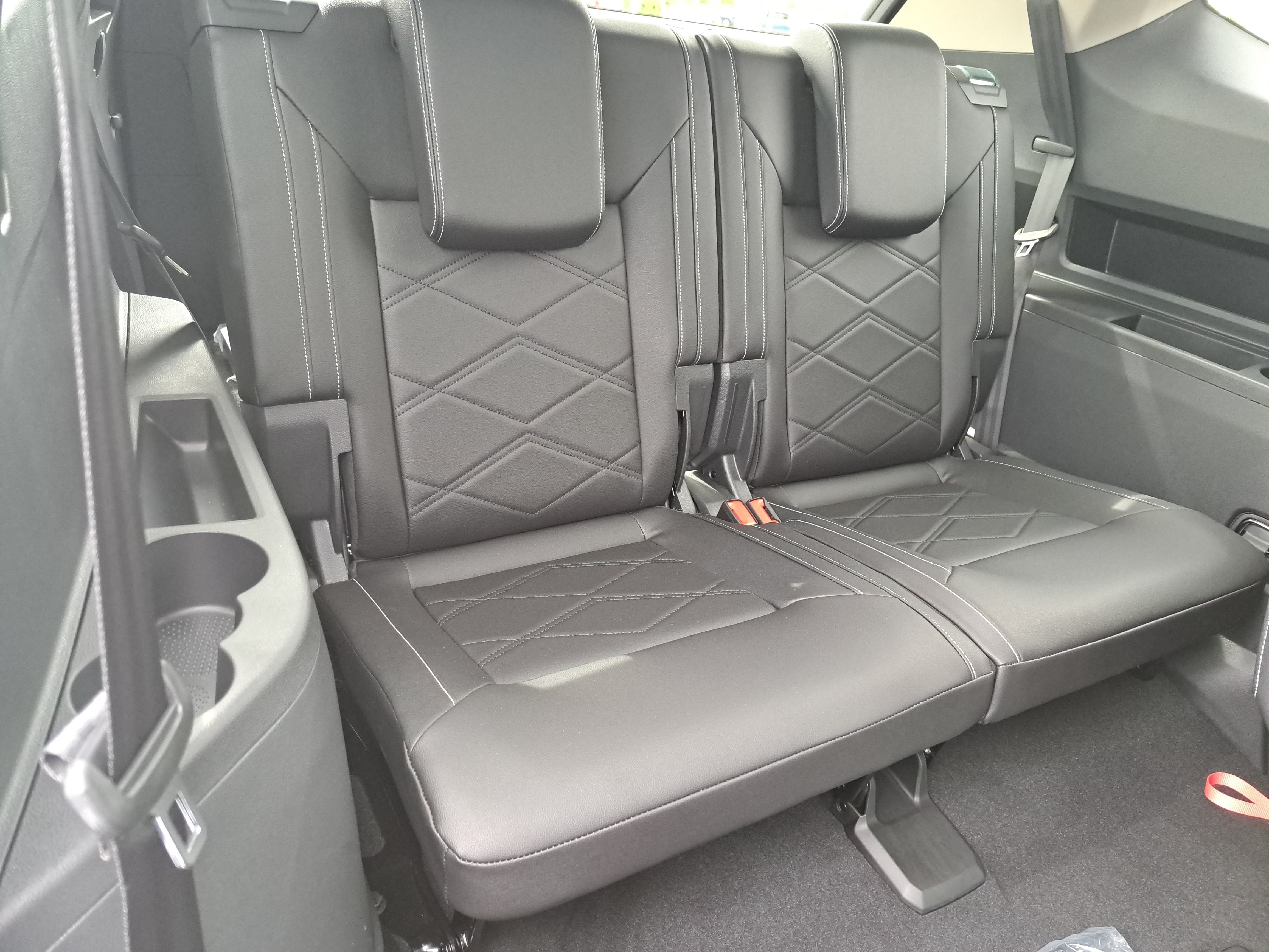 New 2026 Volkswagen Atlas SE AWD/4WD image 12