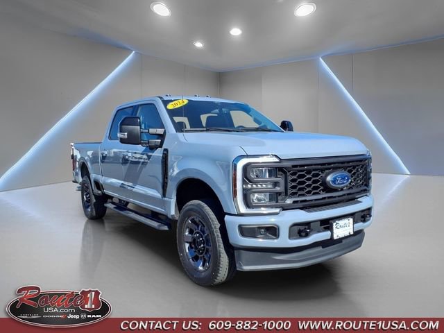 Used 2024 Ford F250 Lariat w/ Sport Appearance Package image 1