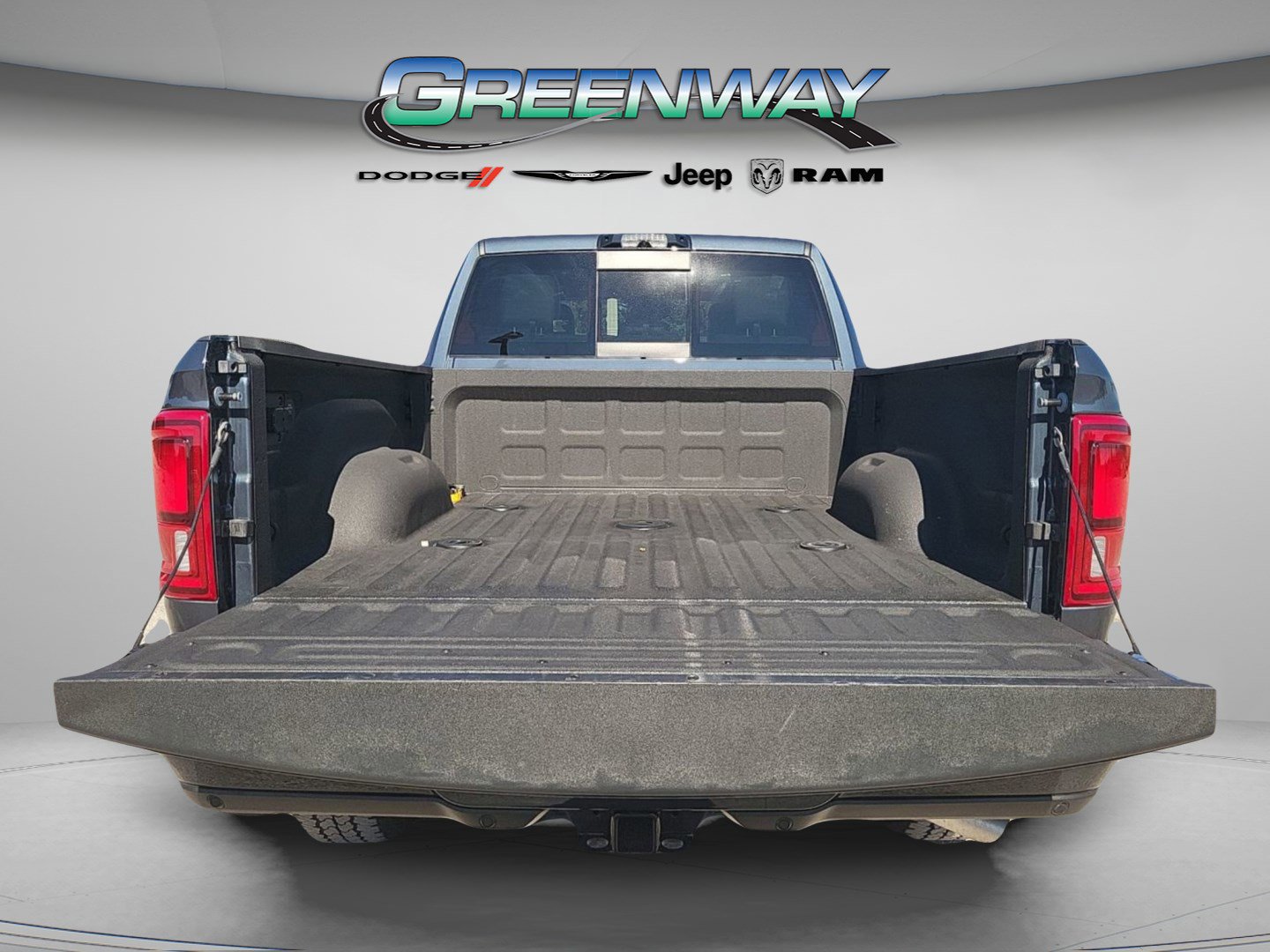 Used 2025 RAM 3500 Laramie w/ Night Edition image 32