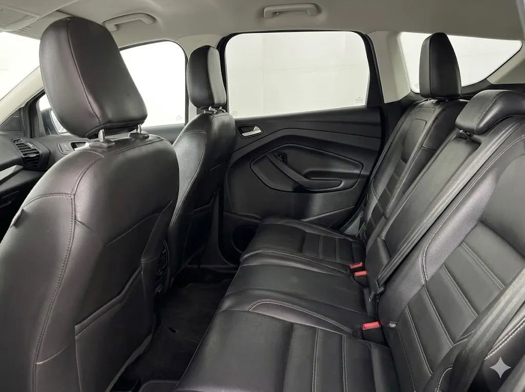 Used 2018 Ford Escape SEL image 4