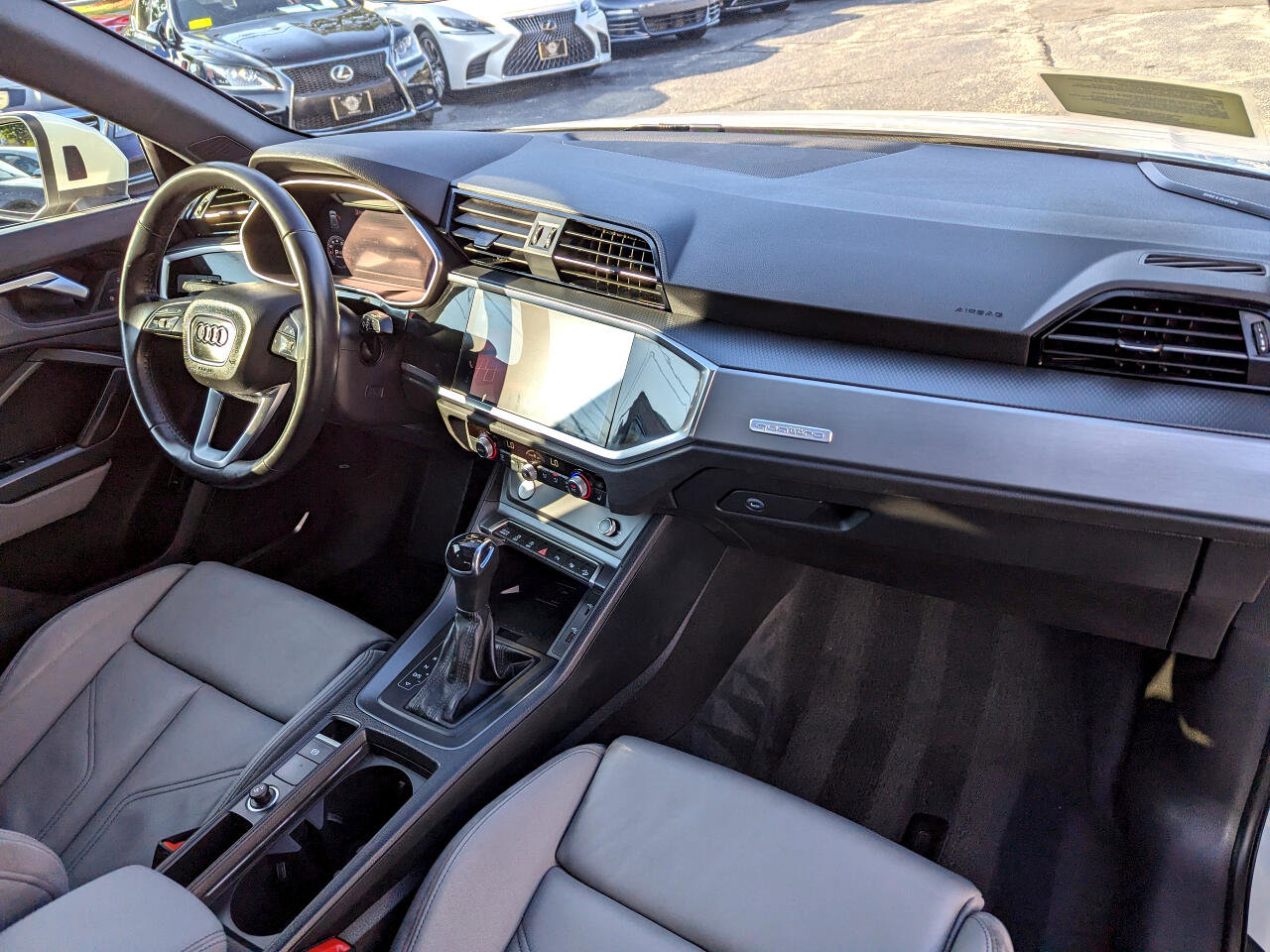 Used 2020 Audi Q3 2.0T Prestige image 33