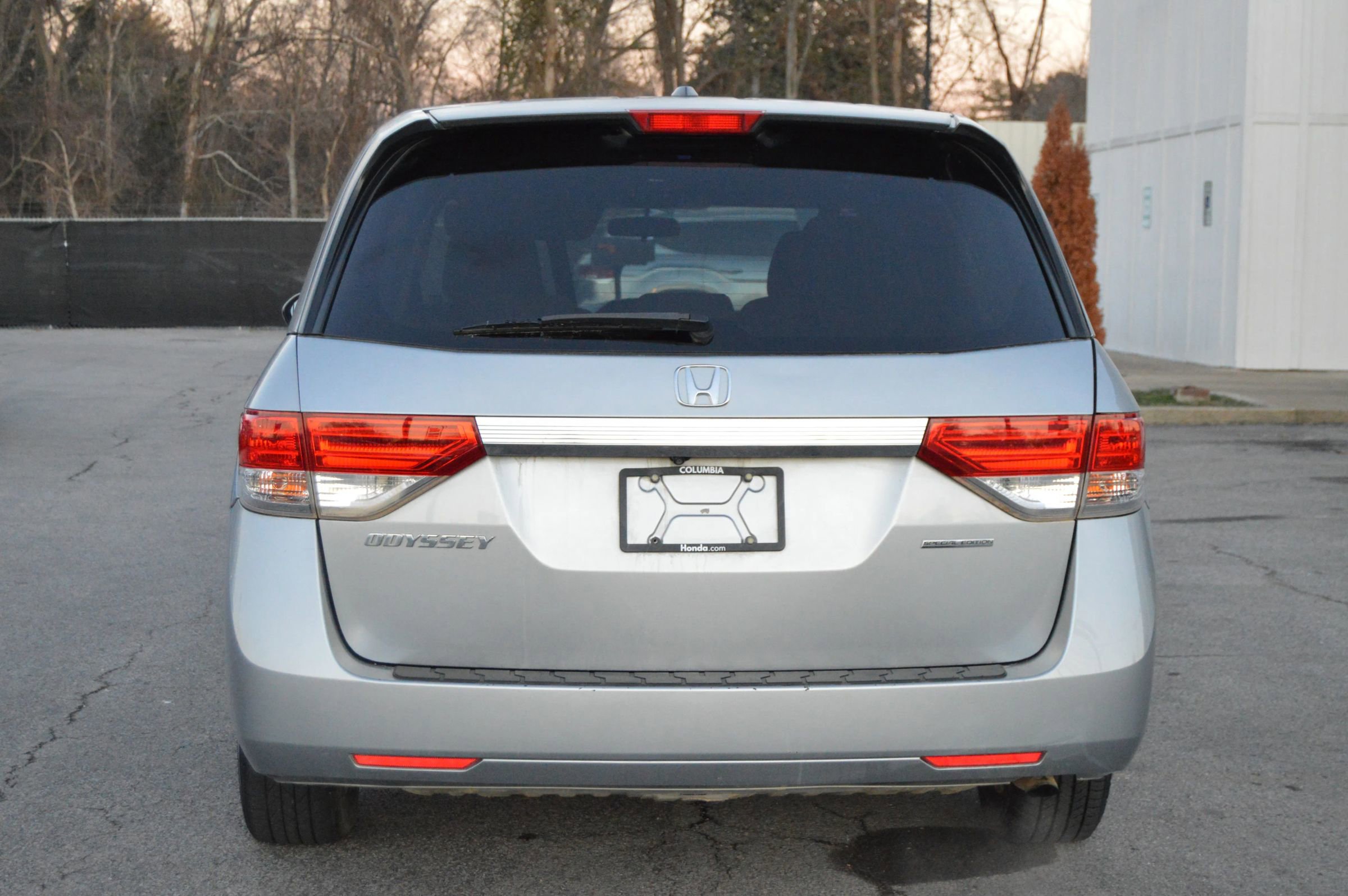 Used 2017 Honda Odyssey SE image 5